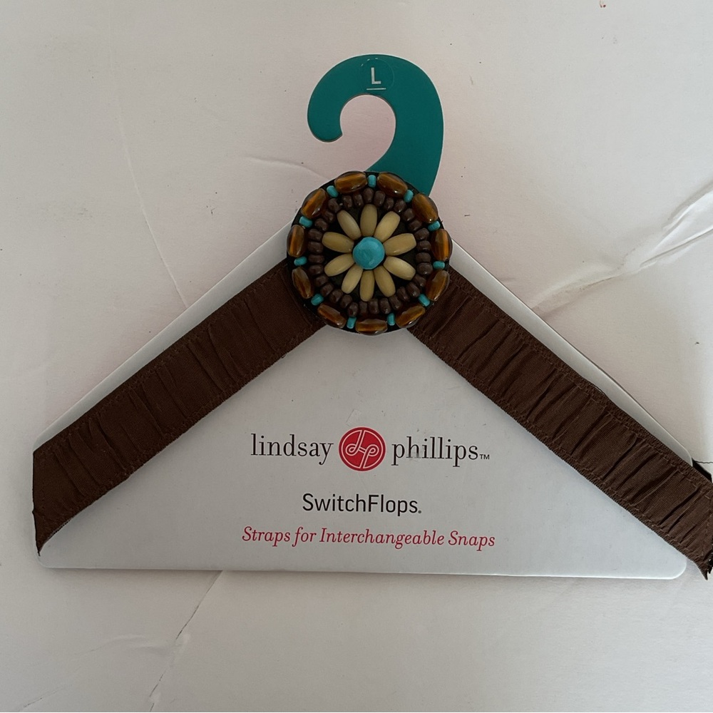 Lindsay Phillips Beaded Switchflops NWT Size large
